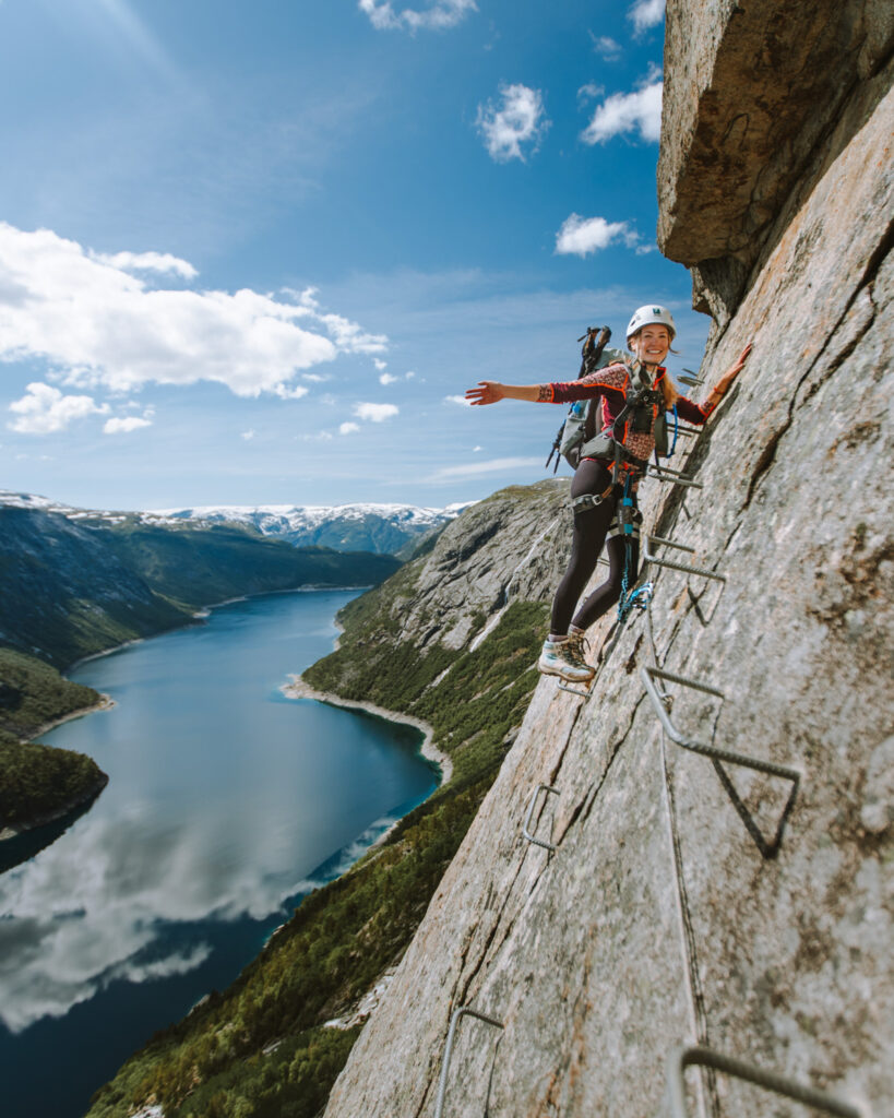 Ultimate Norway adventure: see the famous Trolltunga rock formation. Guide on Trolltunga camping, Trolltunga hike & Trolltunga via ferrata!