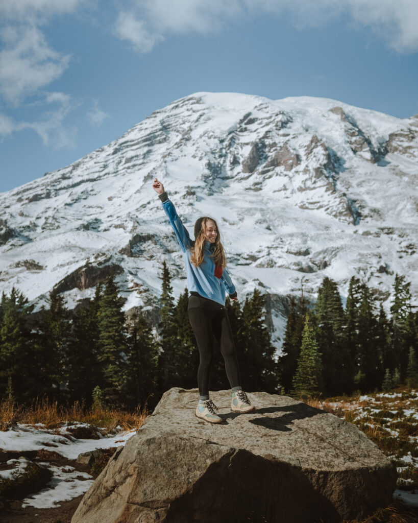 Ultimate Mount Rainier Itinerary with the best hikes in Mount Rainier, cozy airbnb near Mount Rainier, unique experiences nearby and more!