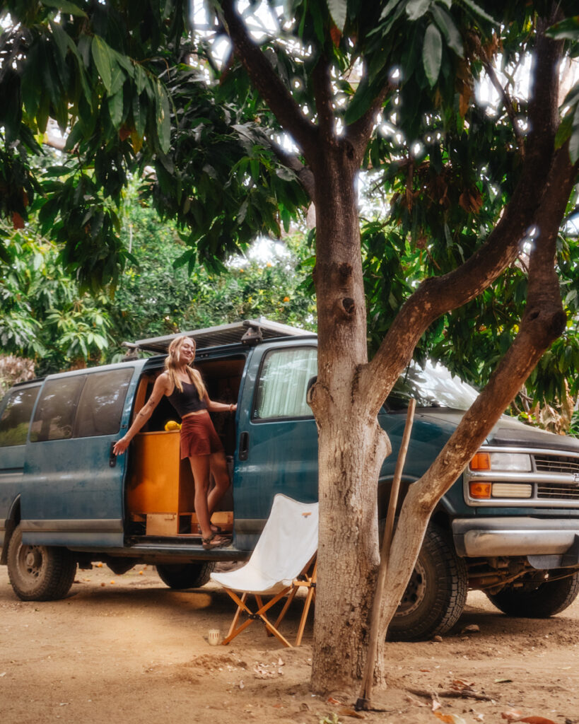 van camping in sierra de la laguna baja california sur