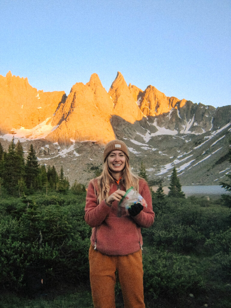 cirque of the towers wyoming backpacking trail