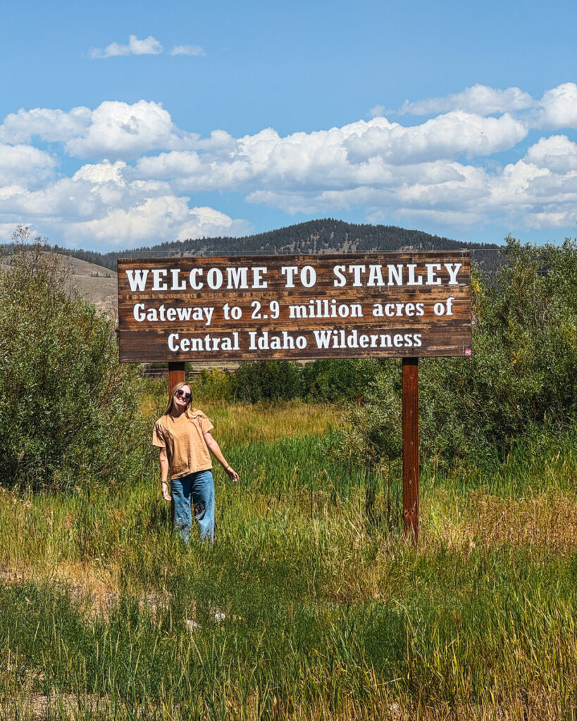 Discover the best things to do in Stanley, Idaho. Wild hot springs, best trails in the Sawtooth Mountains and Stanley Idaho camping spots!