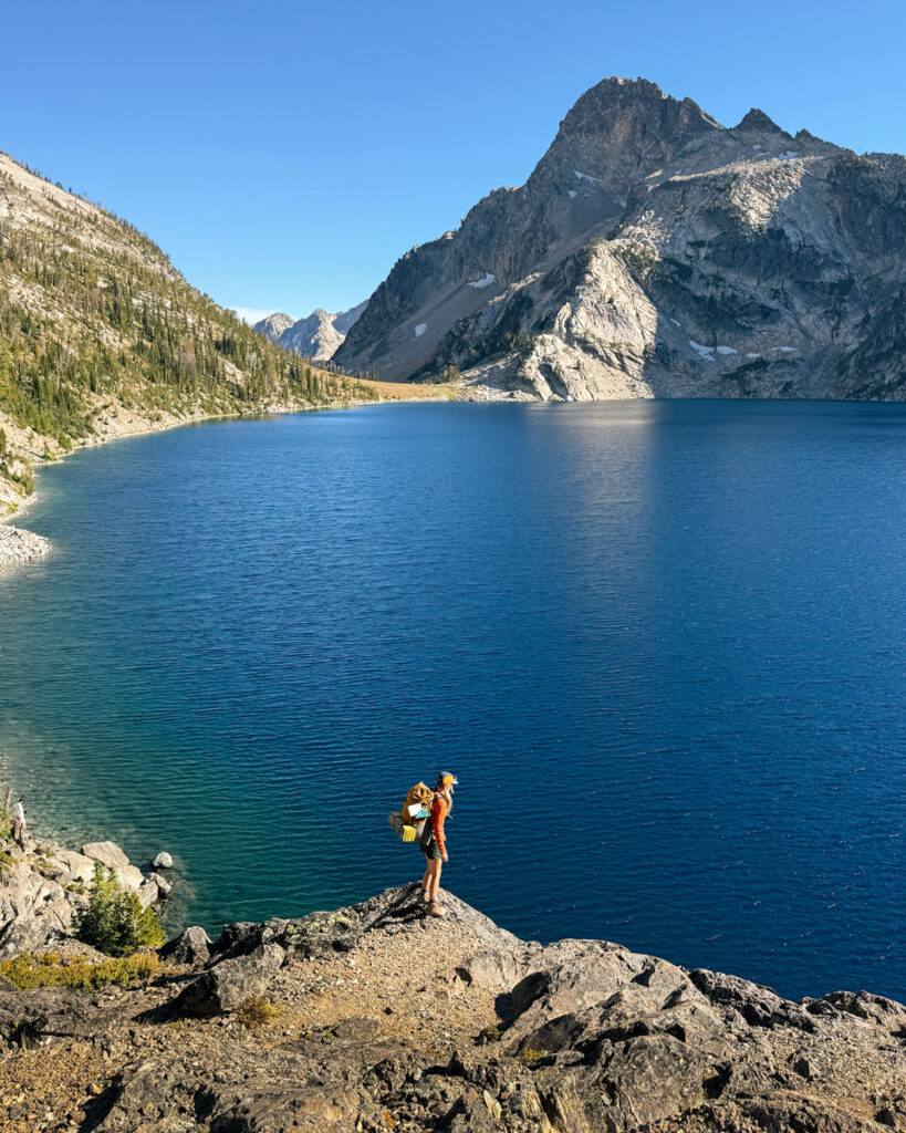 Discover the best things to do in Stanley, Idaho. Wild hot springs, best trails in the Sawtooth Mountains and Stanley Idaho camping spots!