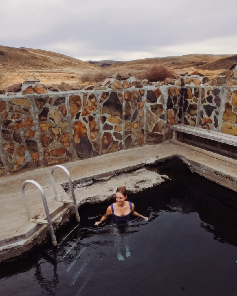 Complete guide on visiting and soaking at the Hart Mountain Hot Springs Campground. This is one of the more remote of the Oregon hot springs