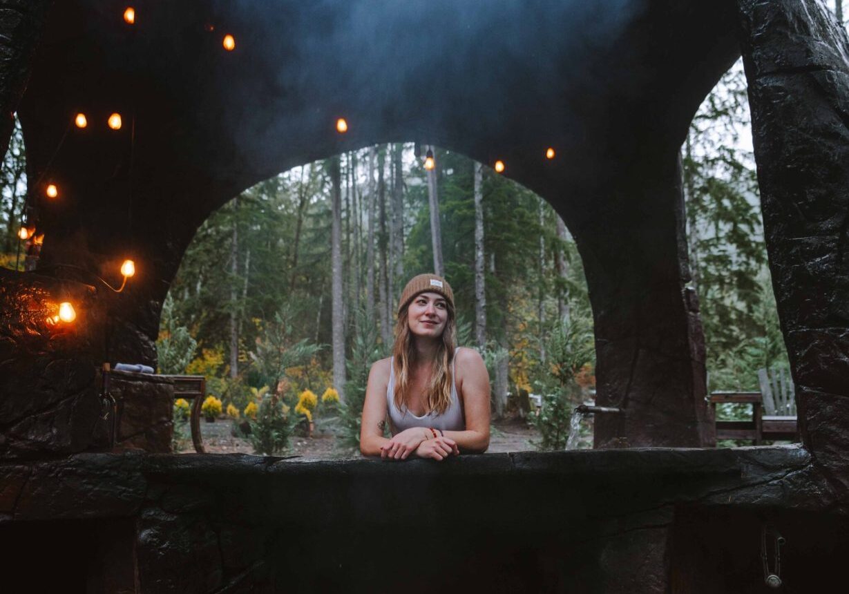 There are a lot of Mt Rainier Cabins with Hot Tubs, but nothing quite like this Cauldron Hot Tub experience! Check out my guide to Cannibal Hot Tub!