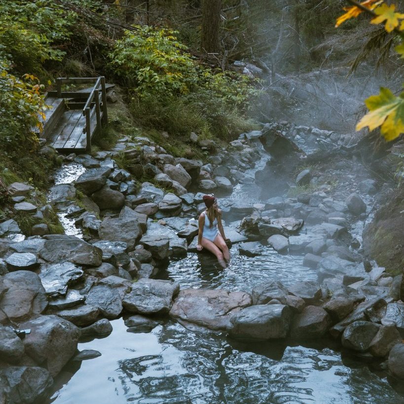 How to get to Cougar Hot Springs in Oregon