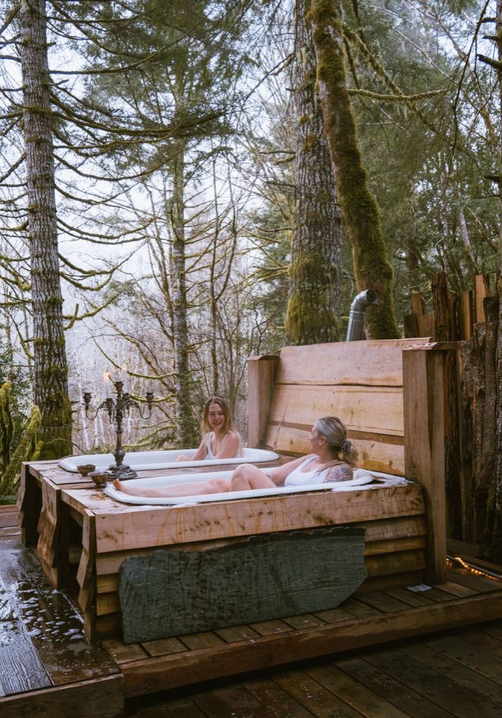 Oregon Treehouse Airbnb OffGrid Luxury with Tubs & Sauna » Miss Rover
